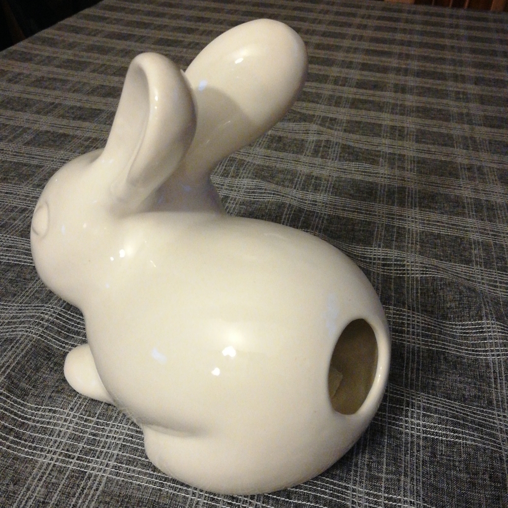 Vintage White Ceramic Rabbit - Picture 5 of 7